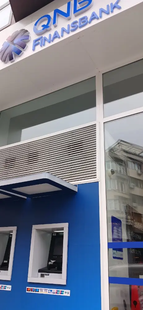 QNB Fatih Şubesi — Bankalar, Fatih · fotoğraf 3