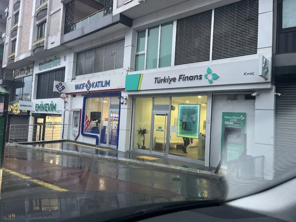 Türkiye Finans Kıraç Şubesi — Bankalar, Esenyurt · fotoğraf 3
