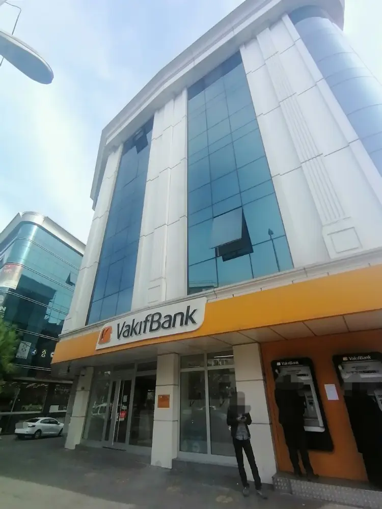 Vakıfbank Bulvar Esenyurt — Bankalar, Esenyurt · fotoğraf 2