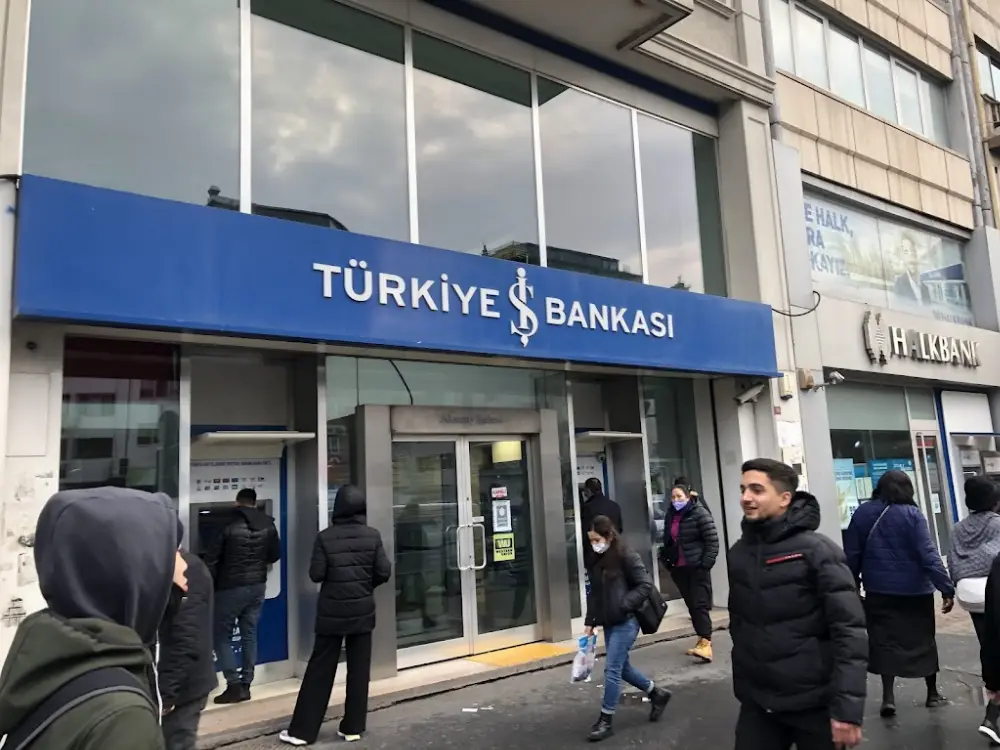Türkiye İş Bankası Aksaray/İstanbul Şubesi — Bankalar, Fatih · fotoğraf 2