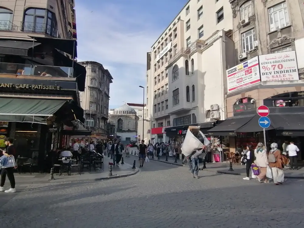 Ziraat Bankası Bahçekapı/İstanbul Şubesi — Bankalar, Fatih · fotoğraf 4