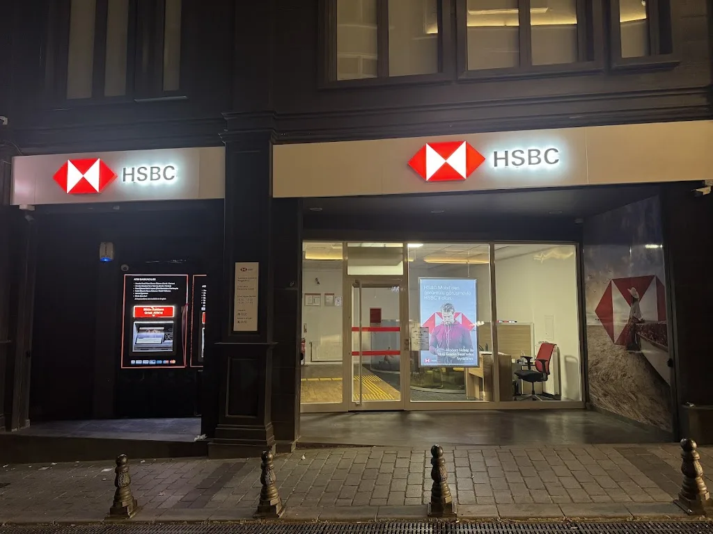 Hsbc Bank A.ş. - Kapalıçarşı Şubesi — Bankalar, Fatih · fotoğraf 1