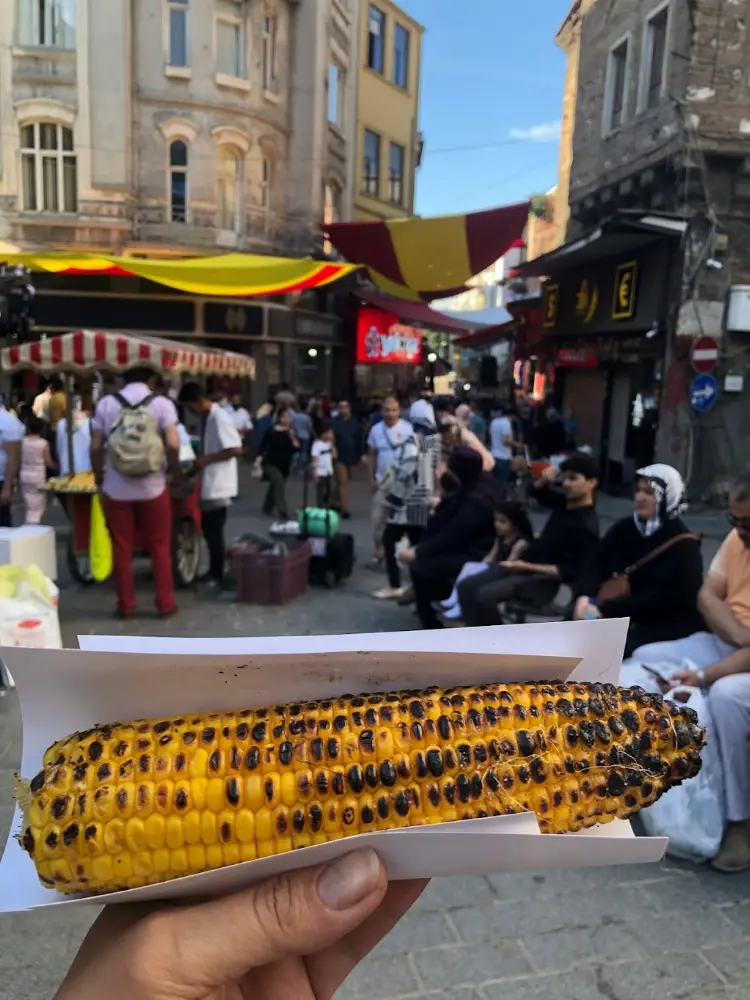 Ziraat Bankası Sultanhamam Şubesi — Bankalar, Fatih · fotoğraf 3