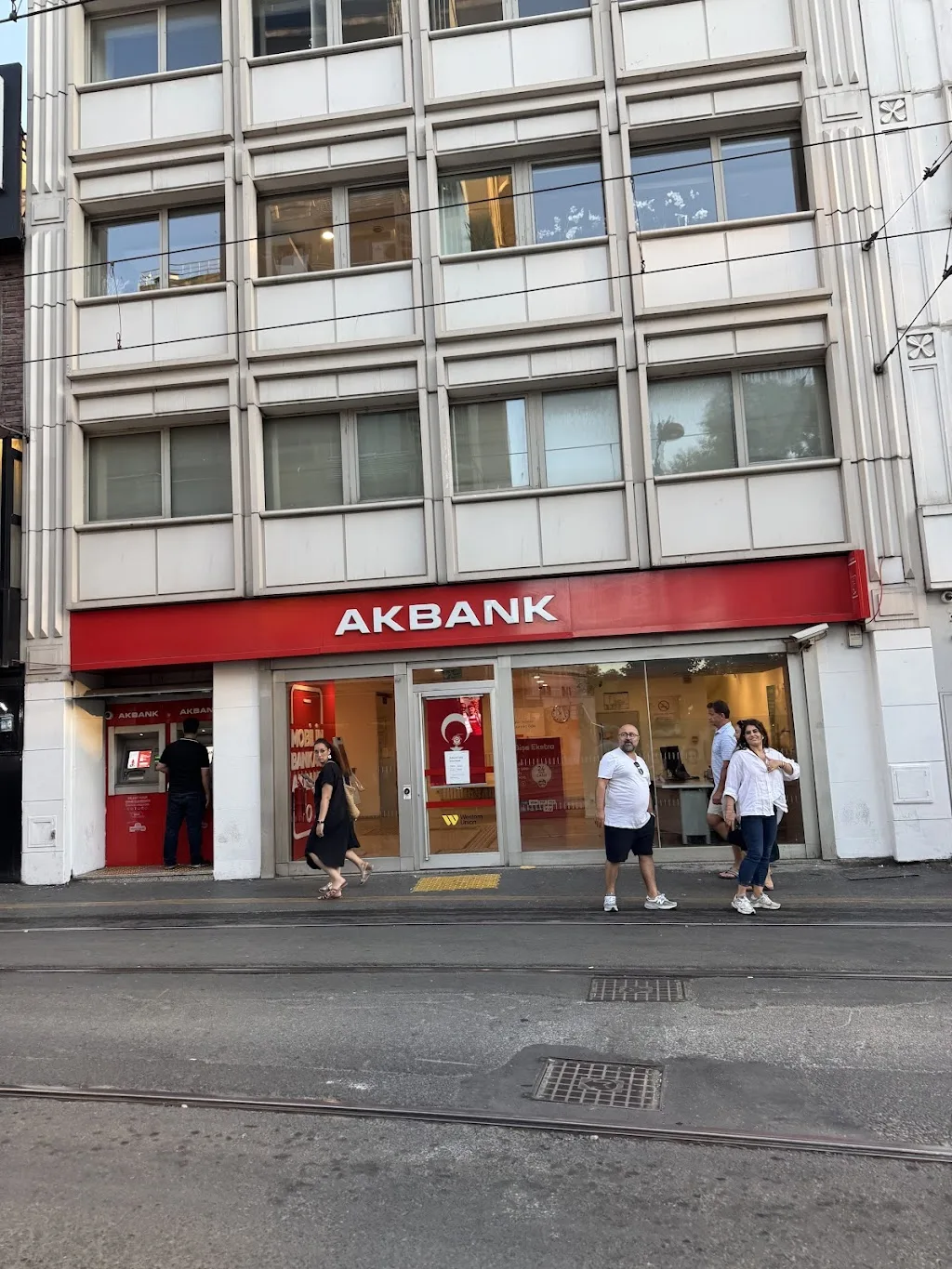 Akbank Sirkeci Şubesi — Bankalar, Fatih · fotoğraf 1