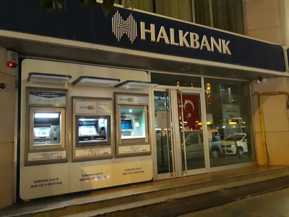 Halkbank Fatih Şubesi — Bankalar, Fatih · fotoğraf 2