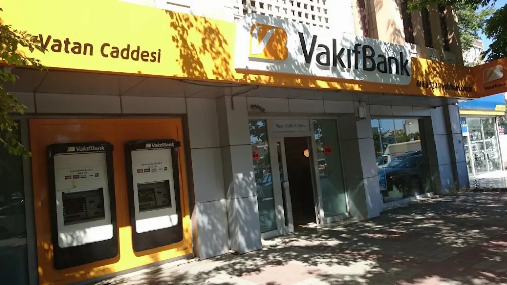 VakıfBank Vatan Caddesi Şubesi — Bankalar, Fatih · fotoğraf 3