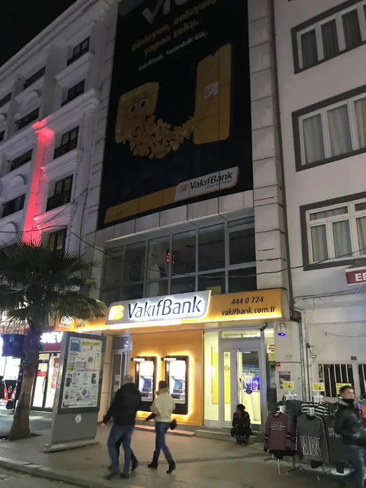 VakıfBank Gaziosmanpaşa Çarşı Şubesi — Bankalar, Gaziosmanpaşa · fotoğraf 4