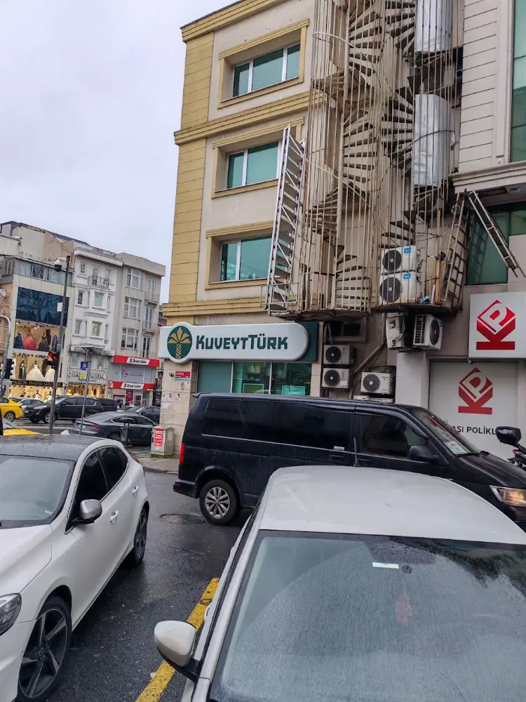 Kuveyt Türk Kıztaşı Şubesi — Bankalar, Fatih · fotoğraf 3