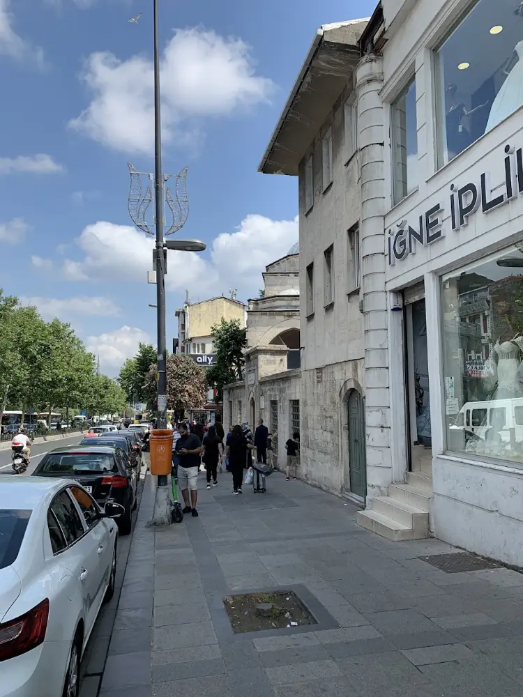 Kuveyt Türk Kıztaşı Şubesi — Bankalar, Fatih · fotoğraf 4