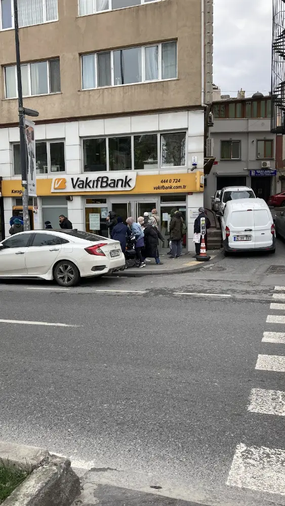 VakıfBank Karagümrük Şubesi — Bankalar, Fatih · fotoğraf 2