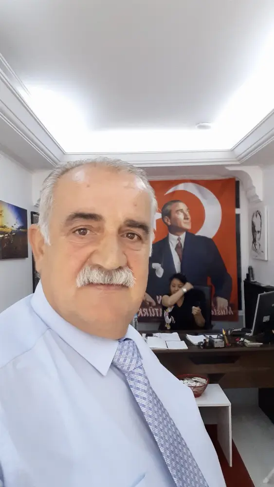 VakıfBank Şehremini Şubesi — Bankalar, Fatih · fotoğraf 4