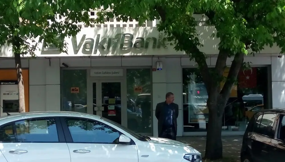 VakıfBank İl Özel İdare İstanbul Bağlı Şubesi — Bankalar, Fatih · fotoğraf 3
