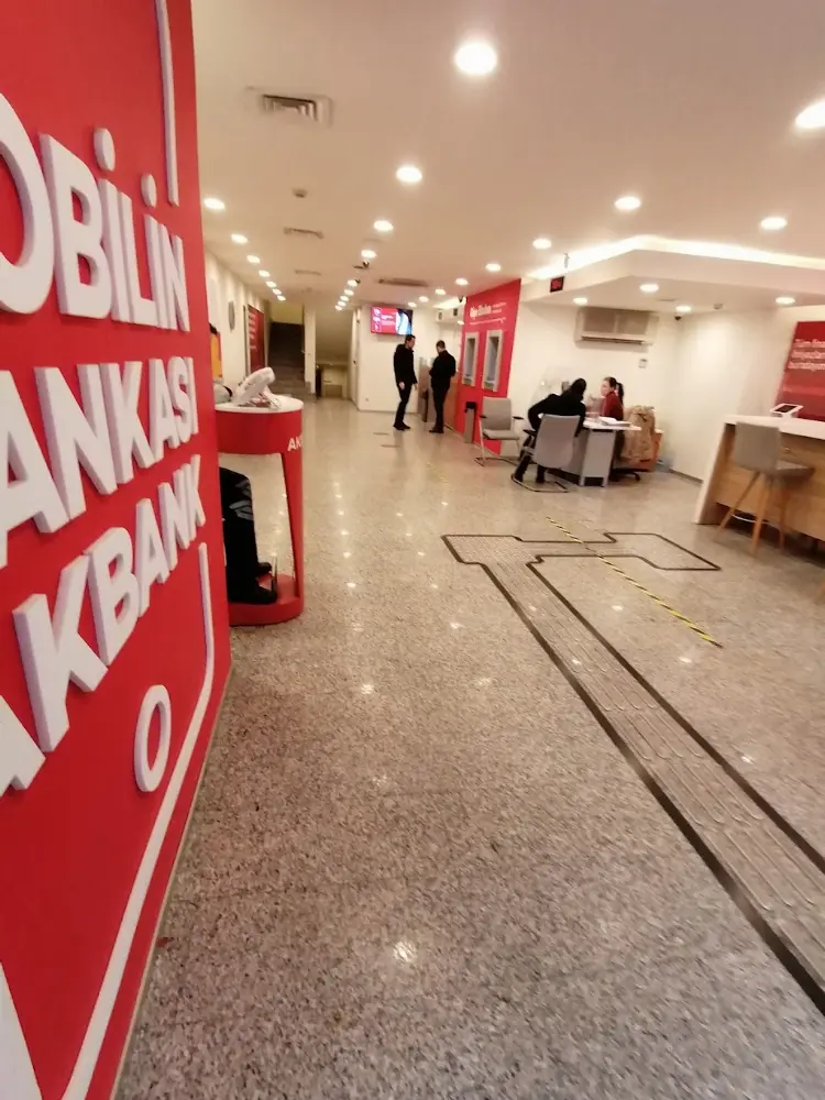 Akbank Nuruosmaniye/İst. Şubesi — Bankalar, Fatih · fotoğraf 3