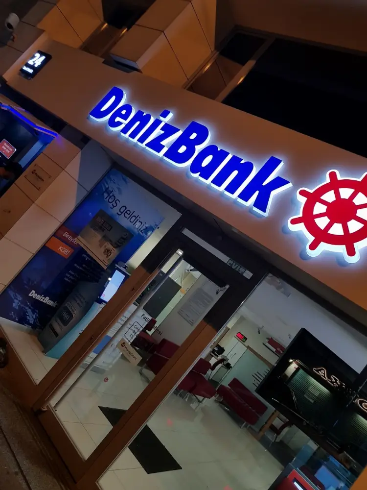 DenizBank Fatih Şubesi — Bankalar, Fatih · fotoğraf 3