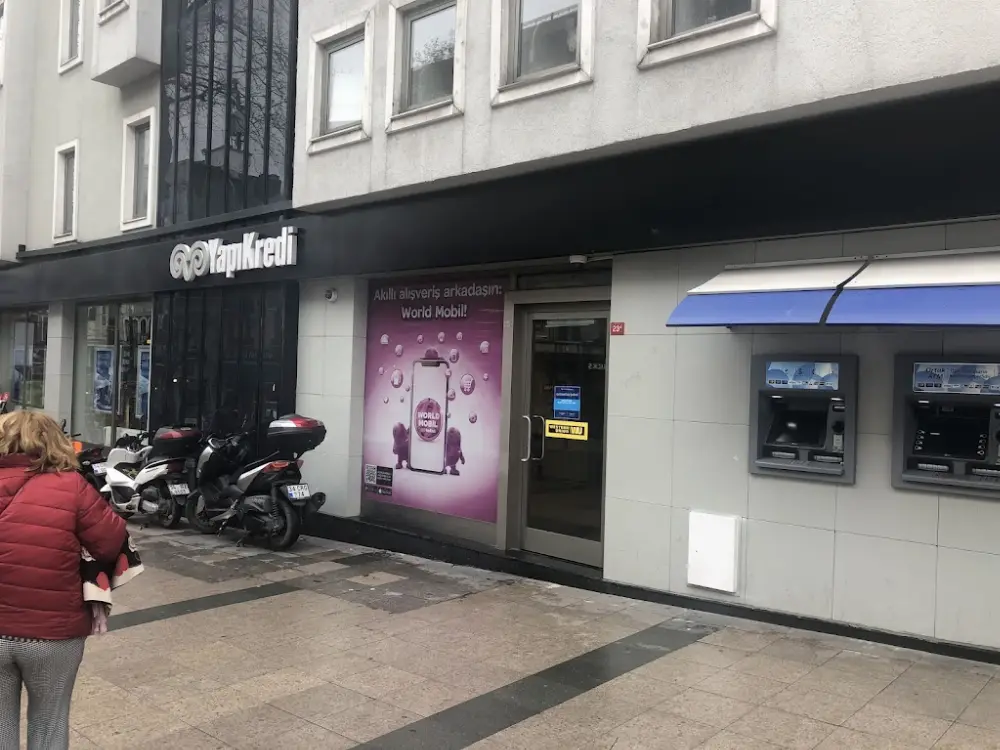 Yapı Kredi - Çemberlitaş Şubesi — Bankalar, Fatih · fotoğraf 2