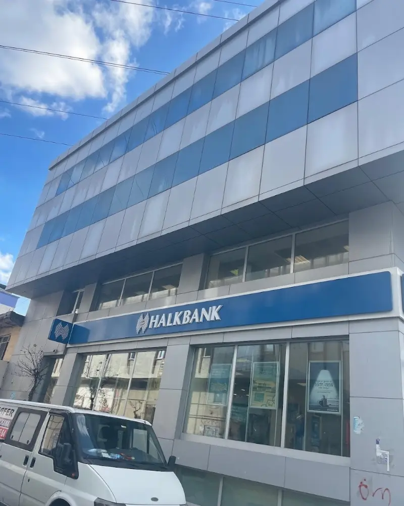Halkbank Güngören Şubesi — Bankalar, Güngören · fotoğraf 4