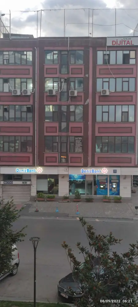 DenizBank Güngören Şubesi — Bankalar, Güngören · fotoğraf 4