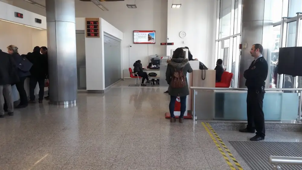 Ziraat Katılım İstanbul Kadıköy Şubesi — Bankalar, Kadıköy · fotoğraf 4