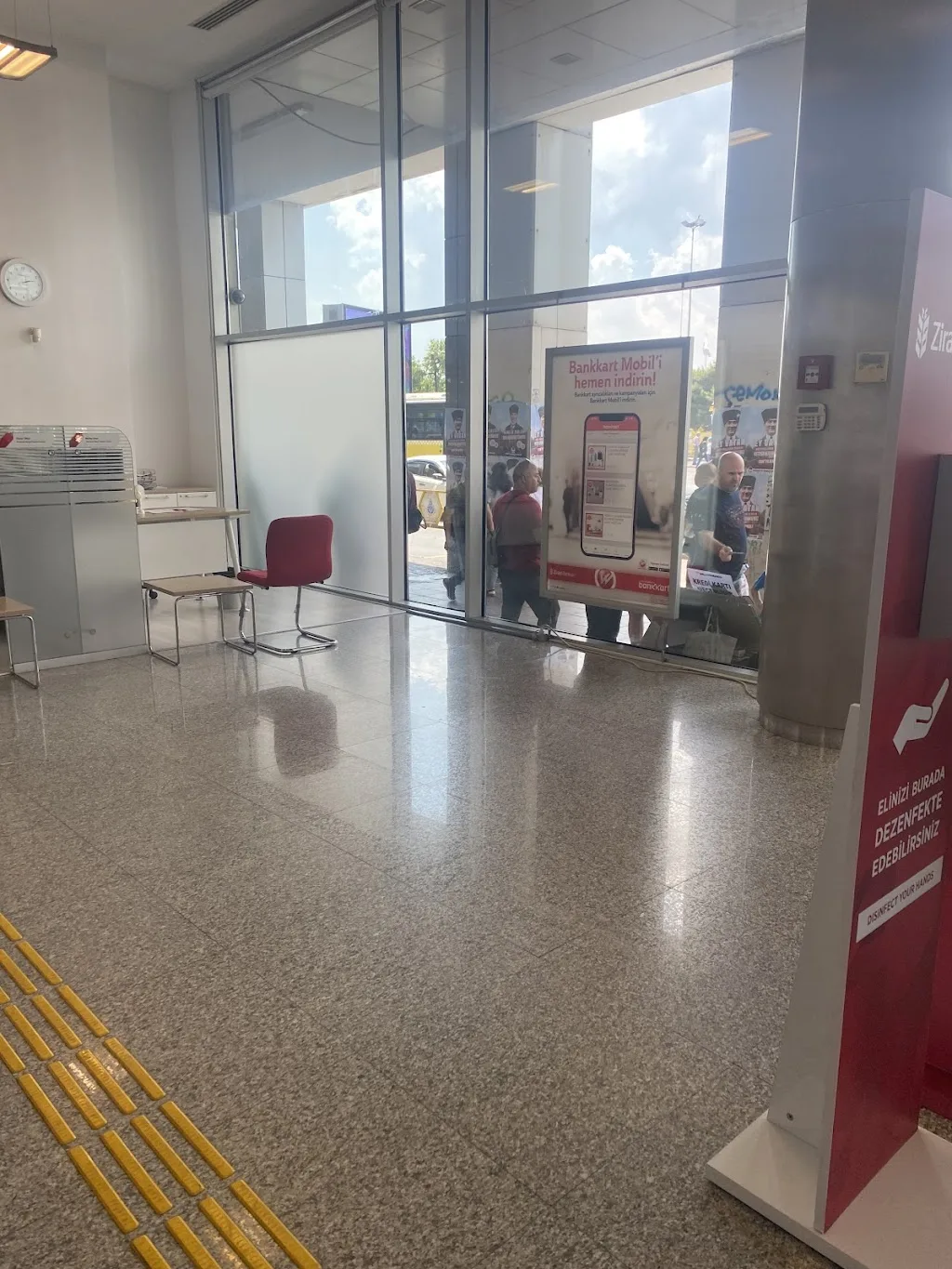 Ziraat Bankası Kadıköy/İstanbul Şubesi — Bankalar, Kadıköy · fotoğraf 1