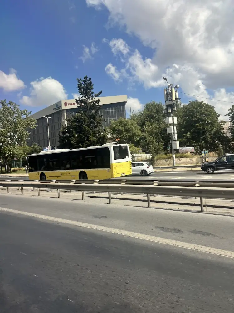 Ziraat Bankası Göztepe/İstanbul Şubesi — Bankalar, Kadıköy · fotoğraf 3