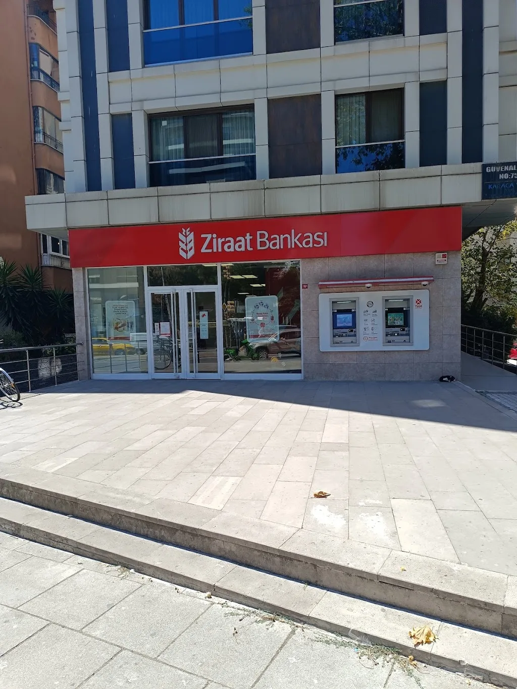 Ziraat Bankası Şenesenevler/İstanbul Şubesi — Bankalar, Kadıköy · fotoğraf 1