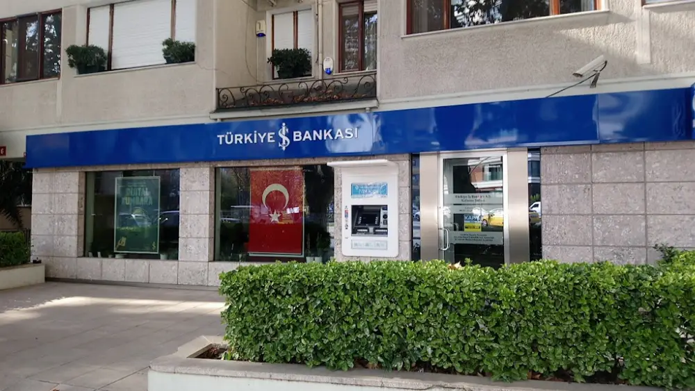 Türkiye İş Bankası Kalamış/İstanbul Şubesi — Bankalar, Kadıköy · fotoğraf 3
