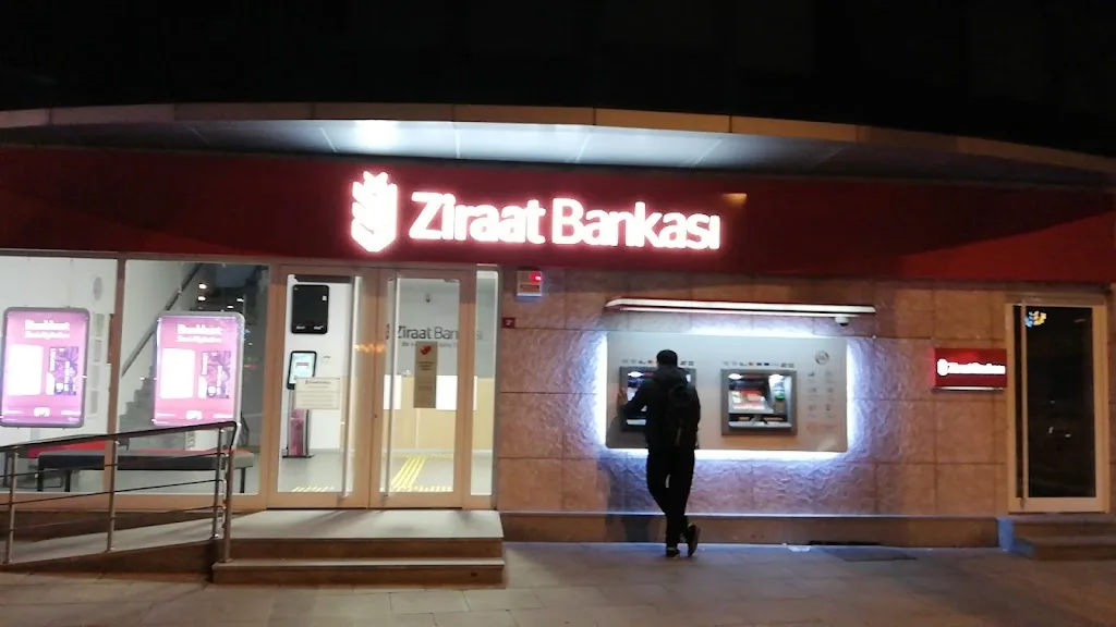 Ziraat Bankası Hasanpaşa-Kadıköy/İstanbul Şubesi — Bankalar, Kadıköy · fotoğraf 1