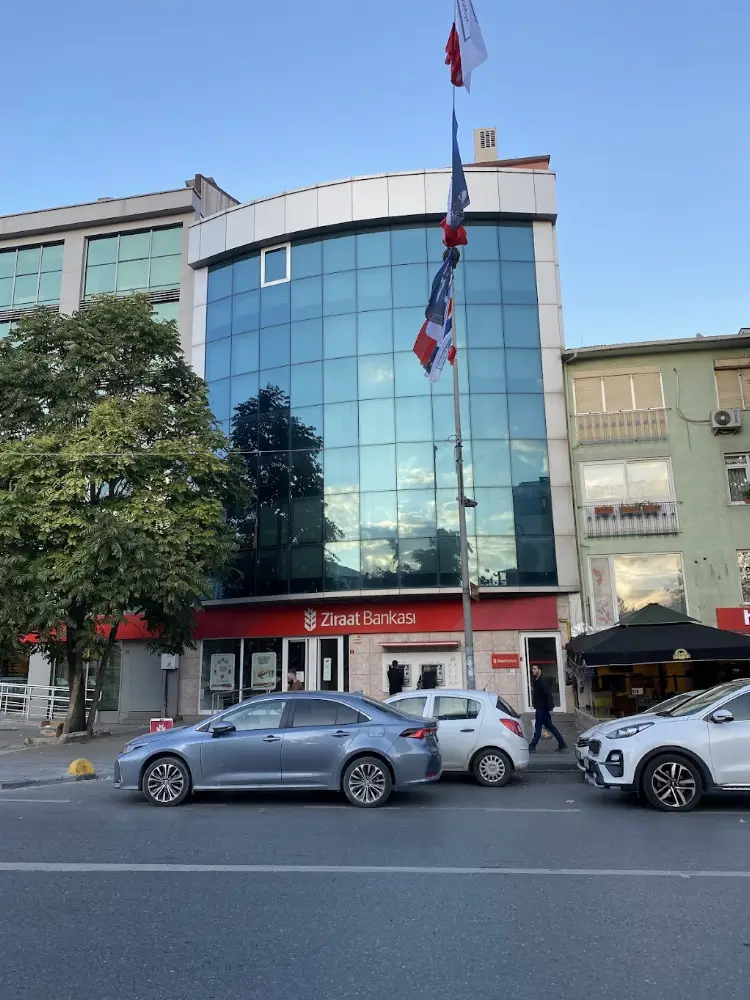 Ziraat Bankası Hasanpaşa-Kadıköy/İstanbul Şubesi — Bankalar, Kadıköy · fotoğraf 2