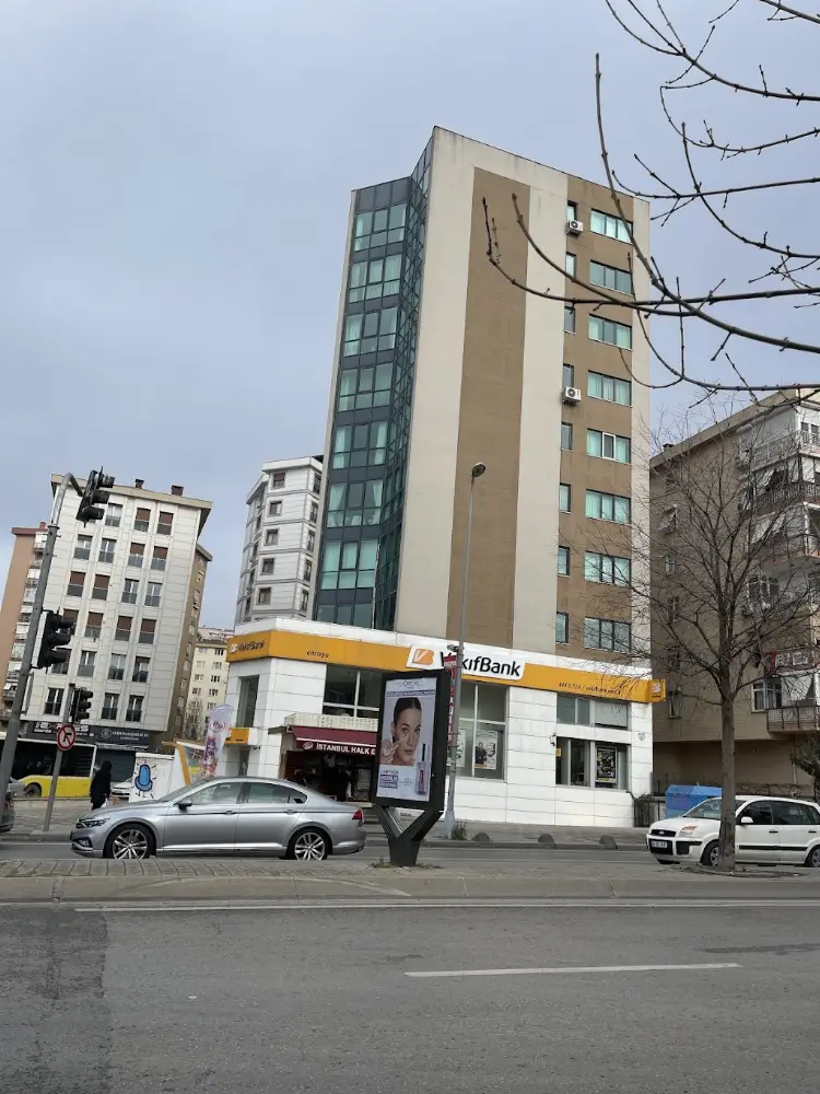 VakıfBank Kadıköy Göztepe Şubesi — Bankalar, Kadıköy · fotoğraf 3