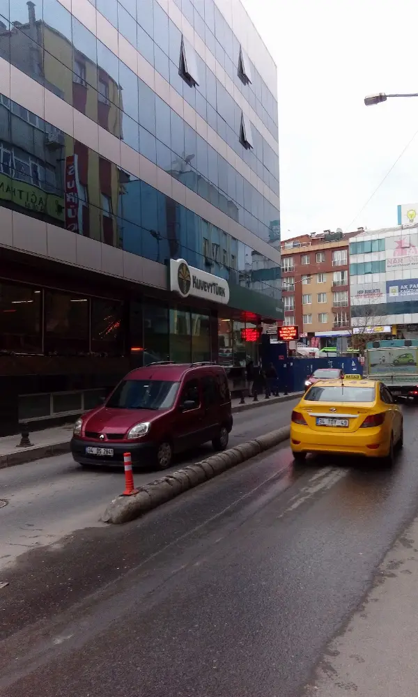 Kuveyt Türk Kağıthane Şubesi — Bankalar, Kağıthane · fotoğraf 2