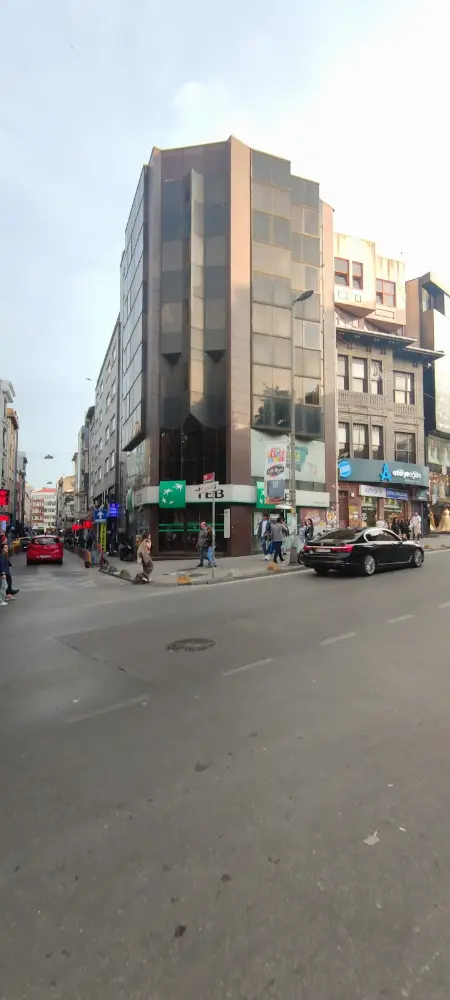 TEB Altıyol Şubesi — Bankalar, Kadıköy · fotoğraf 4