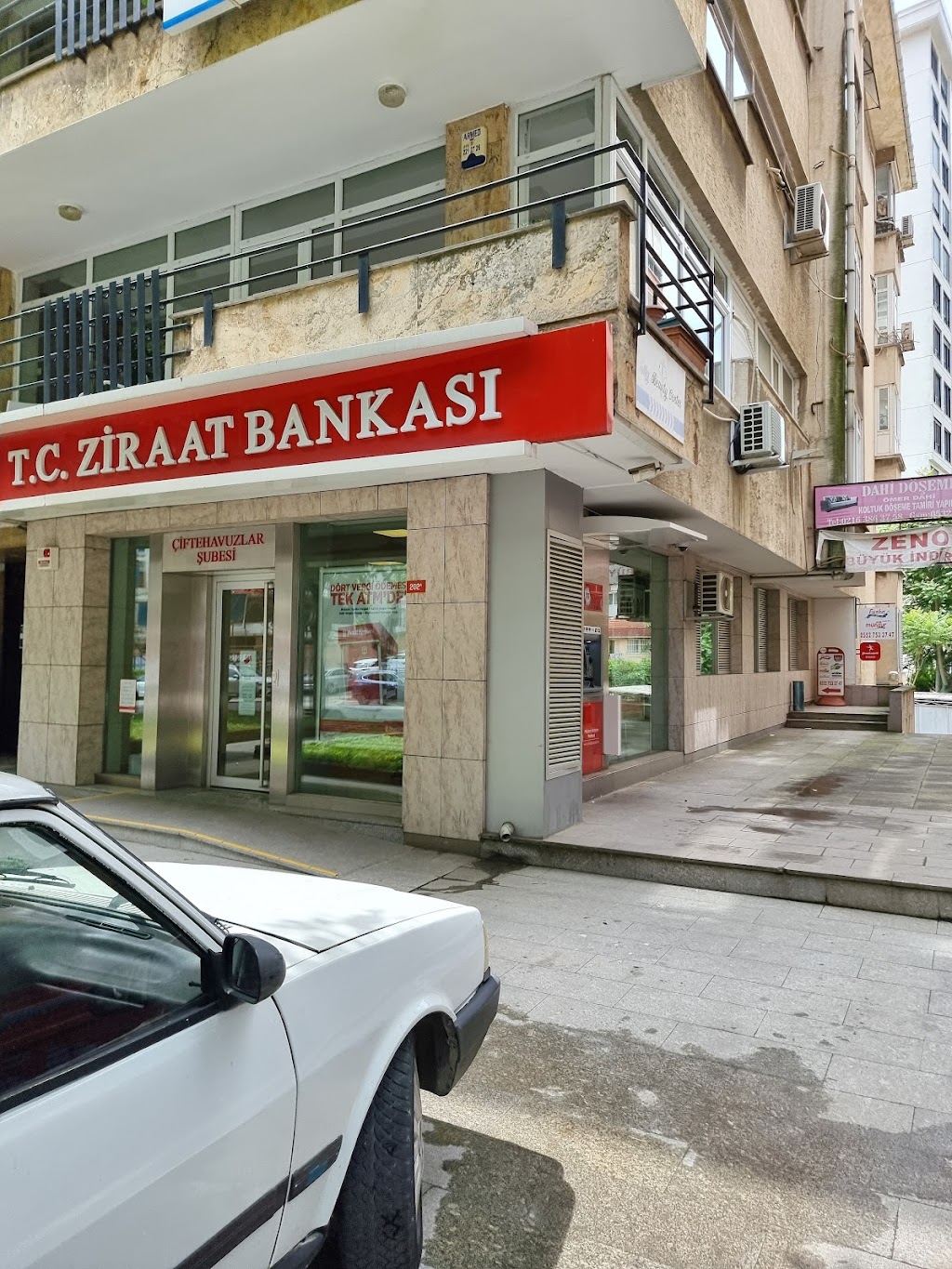 Ziraat Bankası Çiftehavuzlar Şubesi
