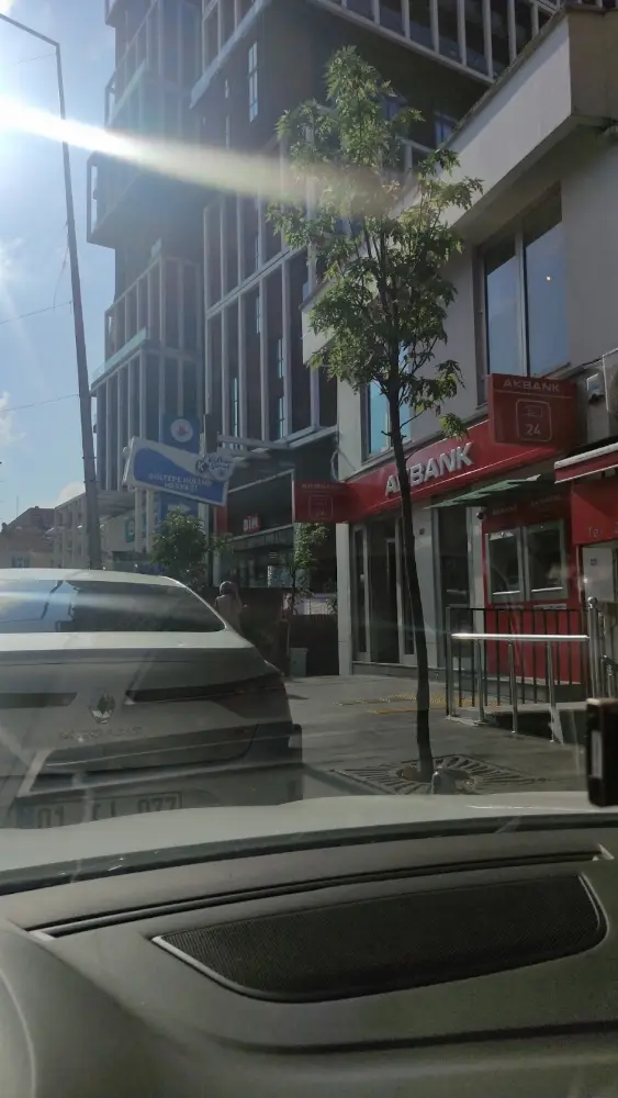 Akbank Gültepe/İst. Şubesi — Bankalar, Kağıthane · fotoğraf 3