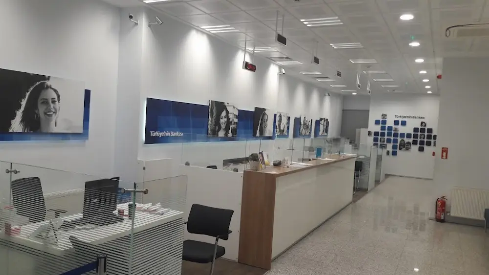 Türkiye İş Bankası Gültepe/İstanbul Şubesi — Bankalar, Kağıthane · fotoğraf 3