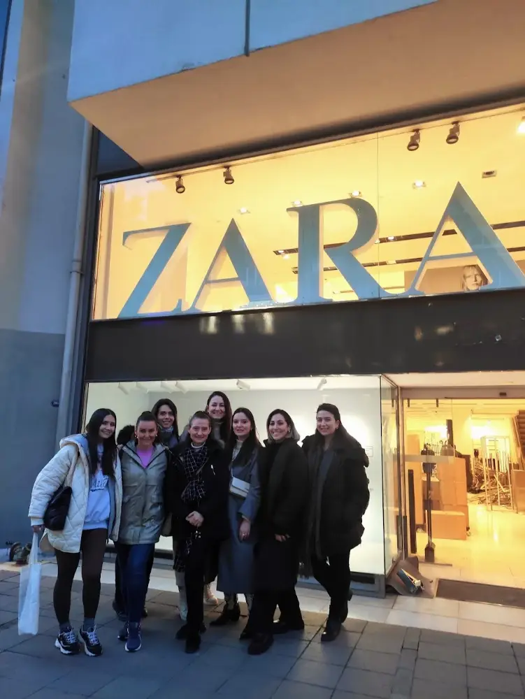 ZARA — Erkek Giyim, Konak · fotoğraf 4