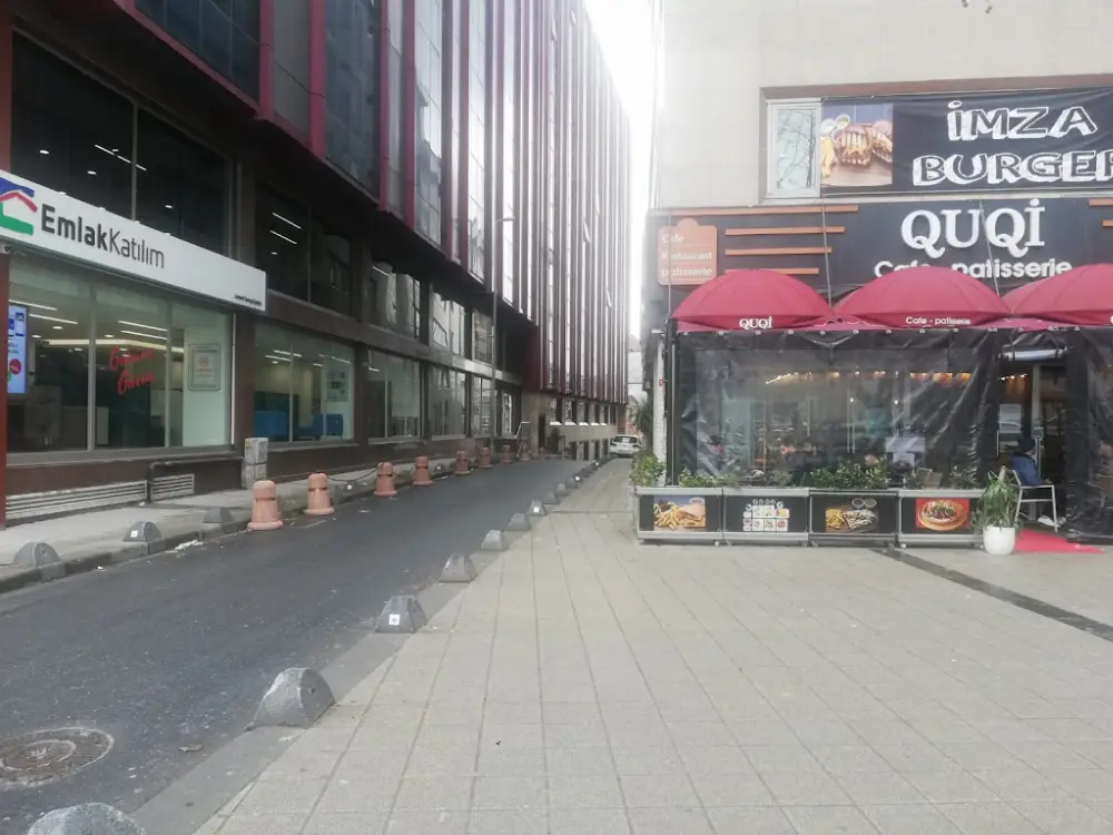 Emlak Katılım Levent Sanayi Şubesi — Bankalar, Kağıthane · fotoğraf 2
