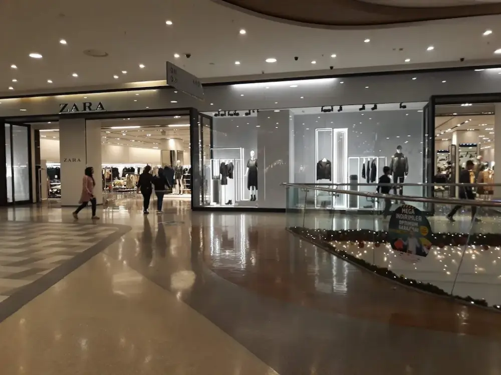 ZARA Adana Optimum Yüreğir — Erkek Giyim, Yüreğir · fotoğraf 5