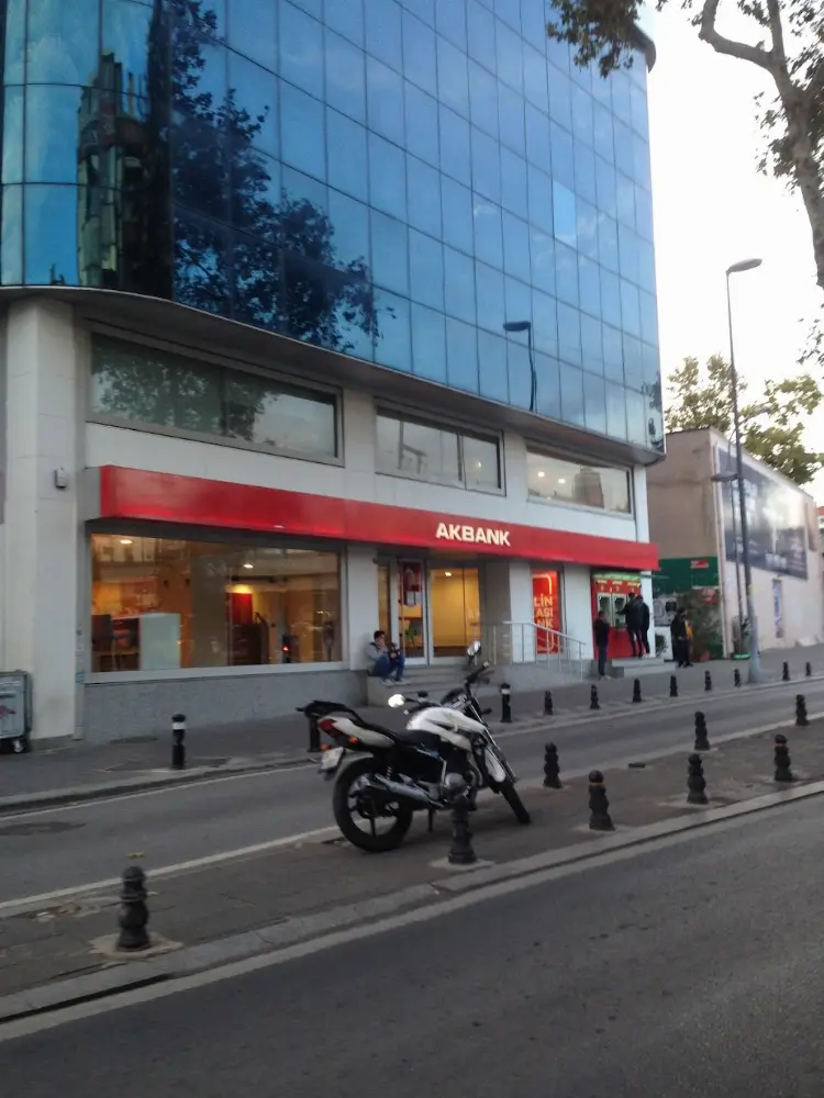Akbank Kartal/İstanbul Şubesi — Bankalar, Kartal · fotoğraf 4