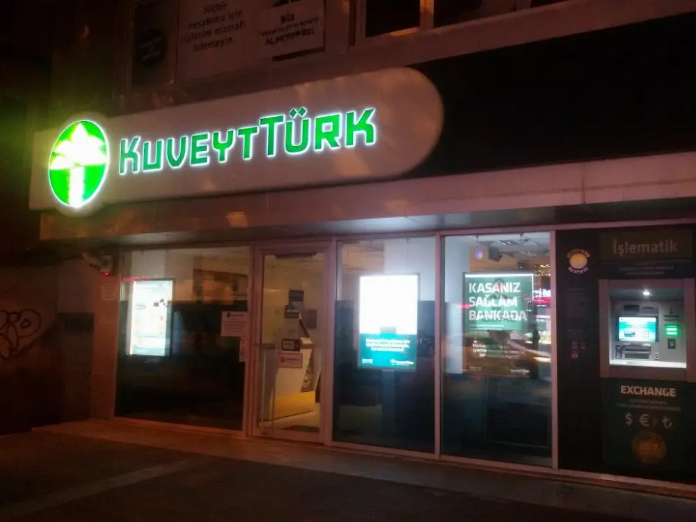 Kuveyt Türk Sefaköy Şubesi — Bankalar, Küçükçekmece · fotoğraf 3