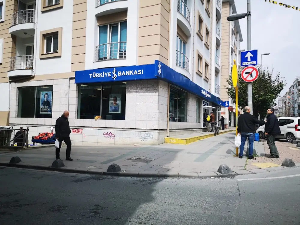 Türkiye İş Bankası Cennet Mahallesi/İstanbul Şubesi — Bankalar, Küçükçekmece · fotoğraf 2
