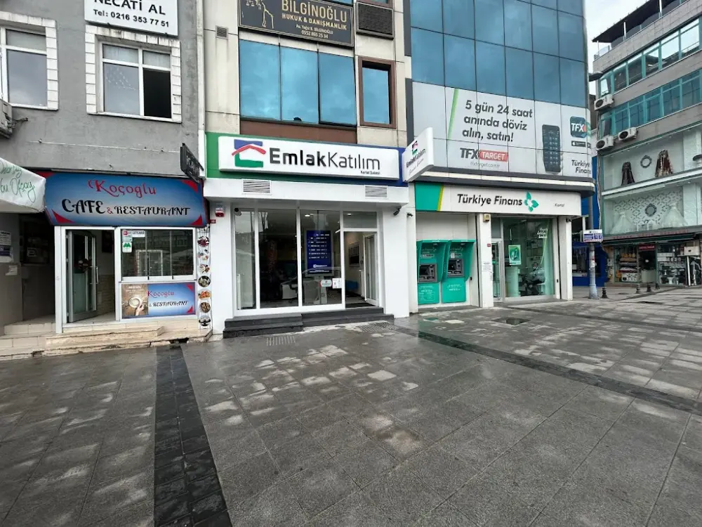 Emlak Katılım Kartal Şubesi — Bankalar, Kartal · fotoğraf 2
