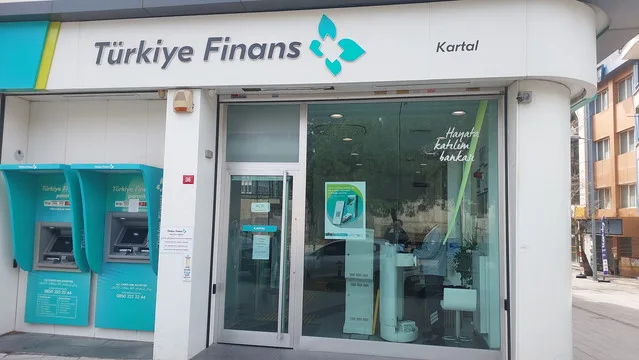 Türkiye Finans Kartal Şubesi / Türkiye Finans Soğanlık Şubesi — Bankalar, Kartal · fotoğraf 1
