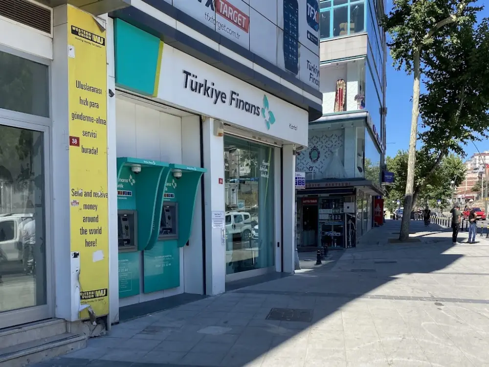 Türkiye Finans Kartal Şubesi / Türkiye Finans Soğanlık Şubesi — Bankalar, Kartal · fotoğraf 2