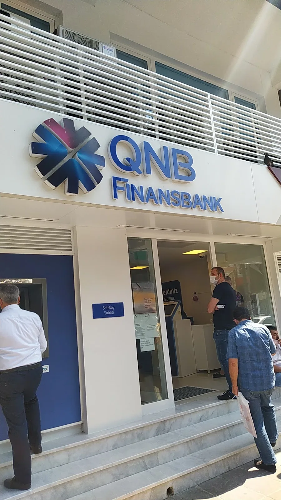 QNB Sefaköy Şubesi — Bankalar, Küçükçekmece · fotoğraf 1