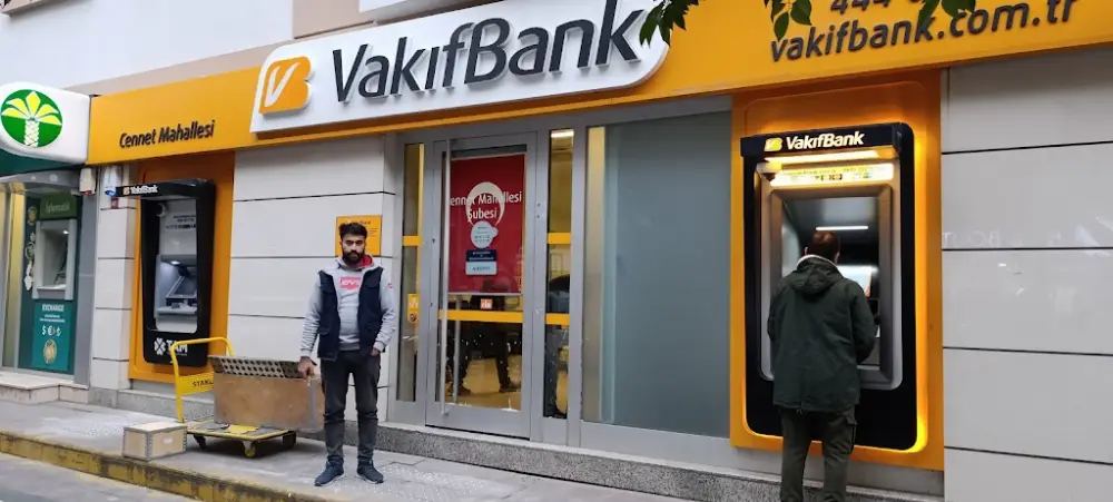 VakıfBank Cennet Mahallesi Şubesi — Bankalar, Küçükçekmece · fotoğraf 2
