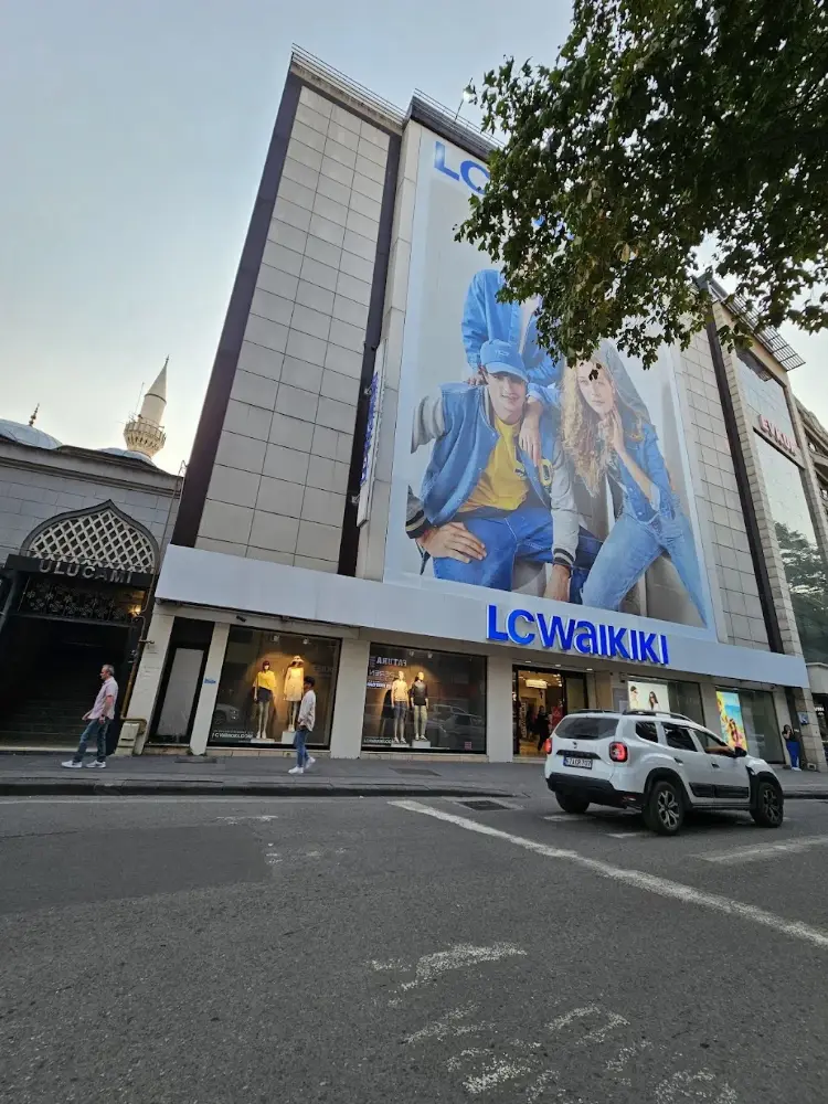 LC WAIKIKI — Kadın Giyim, Merkez · fotoğraf 5