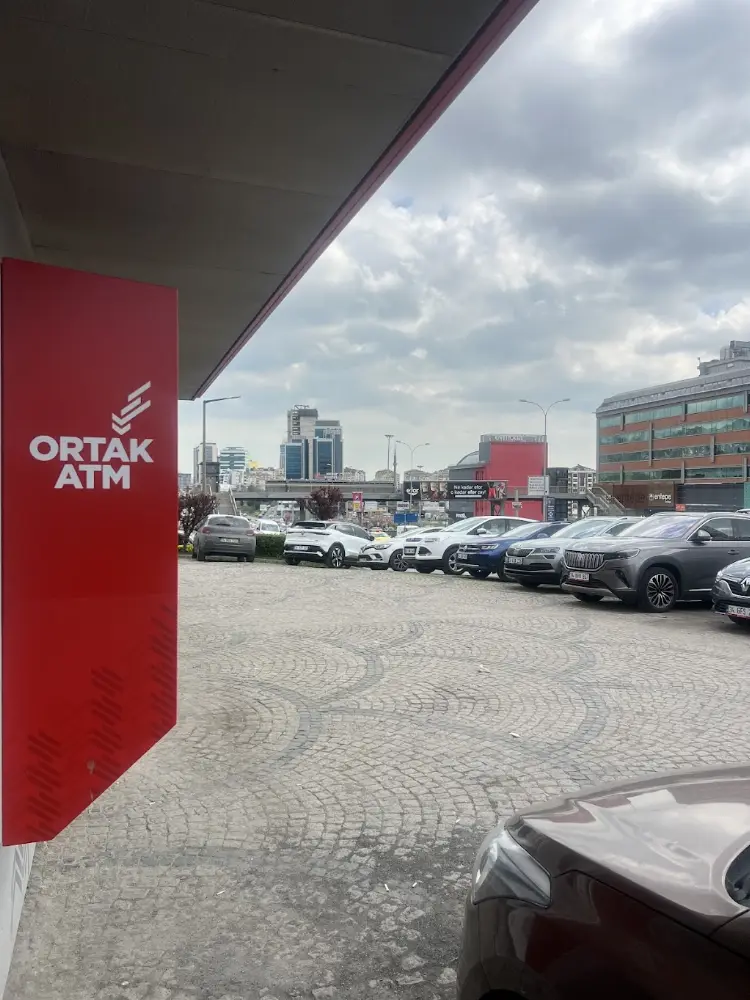 Ziraat Bankası Maltepe E5/İstanbul Şubesi — Bankalar, Maltepe · fotoğraf 3