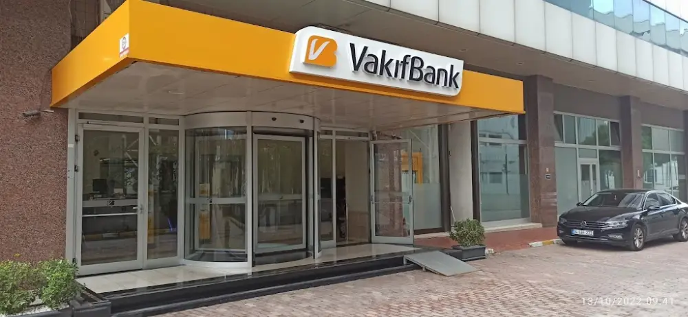 Vakıfbank Güneşli Ticari Şubesi — Bankalar, Küçükçekmece · fotoğraf 3