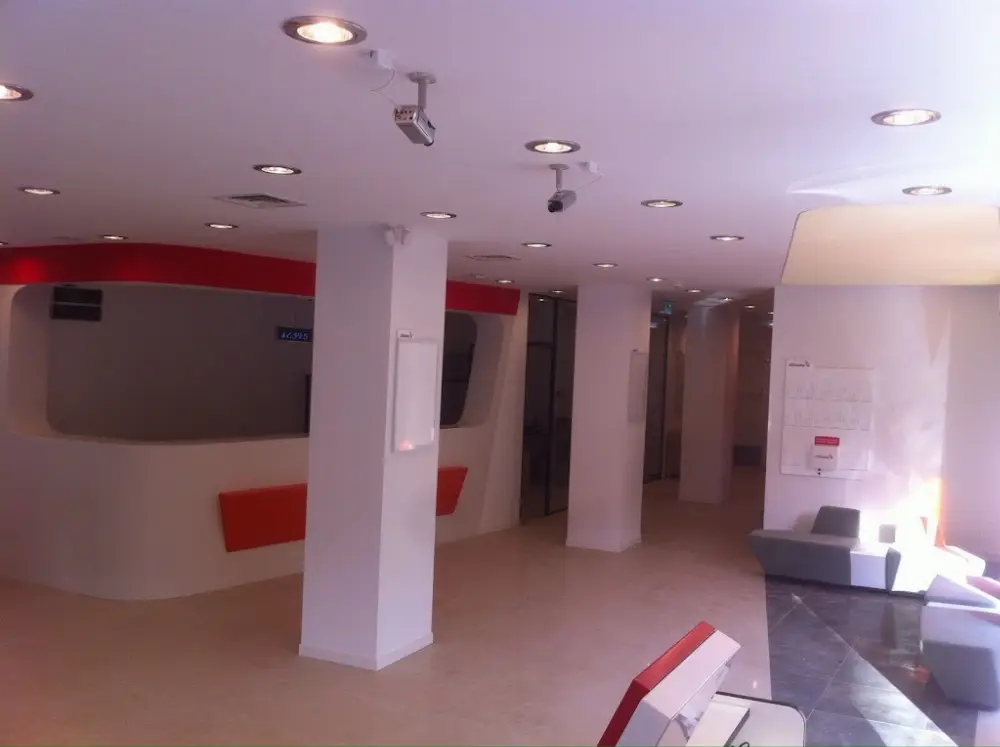 Albaraka Türk Sefaköy Şubesi — Bankalar, Küçükçekmece · fotoğraf 2