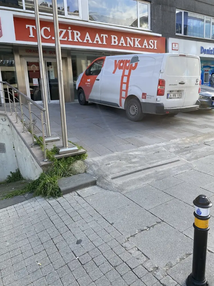 Ziraat Bankası İdealtepe-Maltepe/İstanbul Şubesi — Bankalar, Maltepe · fotoğraf 2